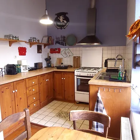 Feriehus Historic 1903 Mansion With Courtyards & Sea Views