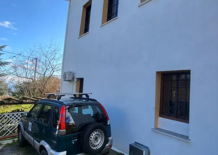 Historic 1903 Mansion With Courtyards & Sea Views